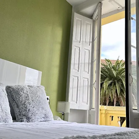 Apartahotel Turísticos Plaza Atochas # 4 3*