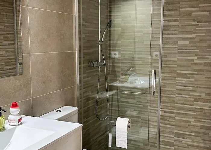 Aparthotel Turisticos Plaza Atochas # 4 A Coruna