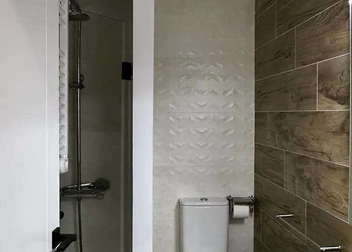 Turisticos Plaza Atochas # 4 Aparthotel A Coruna