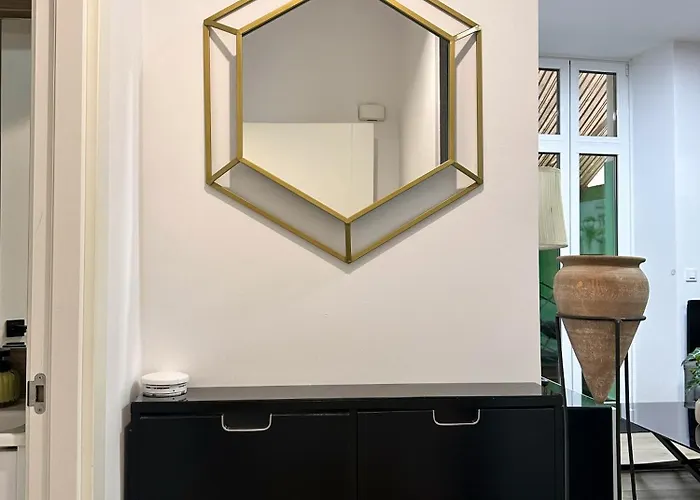 Turisticos Plaza Atochas # 4 A Coruna