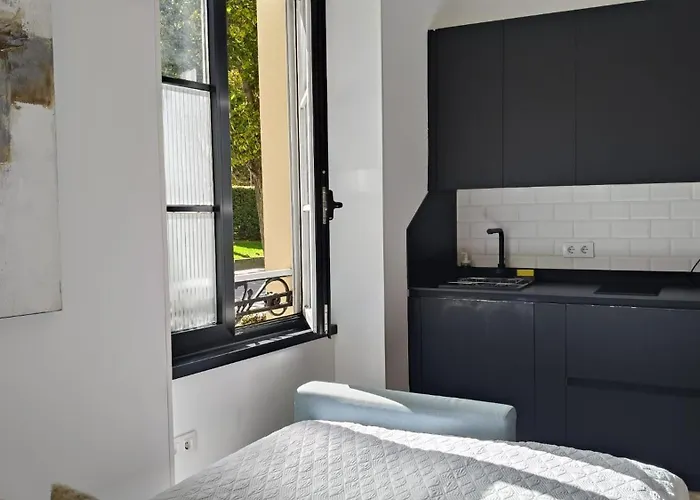 Turisticos Plaza Atochas # 4 3* A Coruna