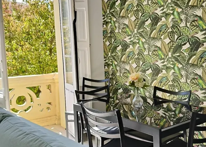 Turisticos Plaza Atochas # 4 Aparthotel A Coruna